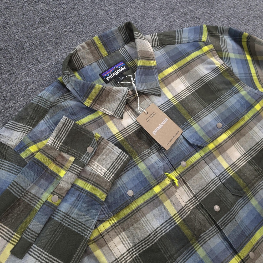 Patagonia Shirt Mens M Green Plaid Canyonite Flannel Stretch Snap Hiking Outdoor